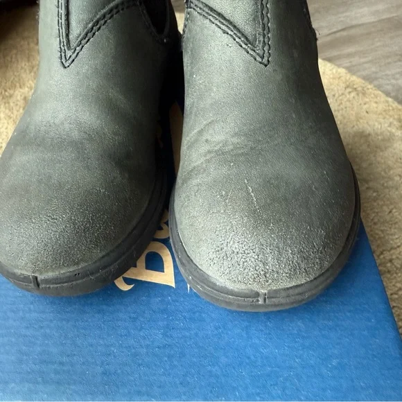 BLUNDSTONE Kids - Rustic Black - Chelsea Boots - 1325 

Size 11 US / 10 AU - Picture 5 of 8